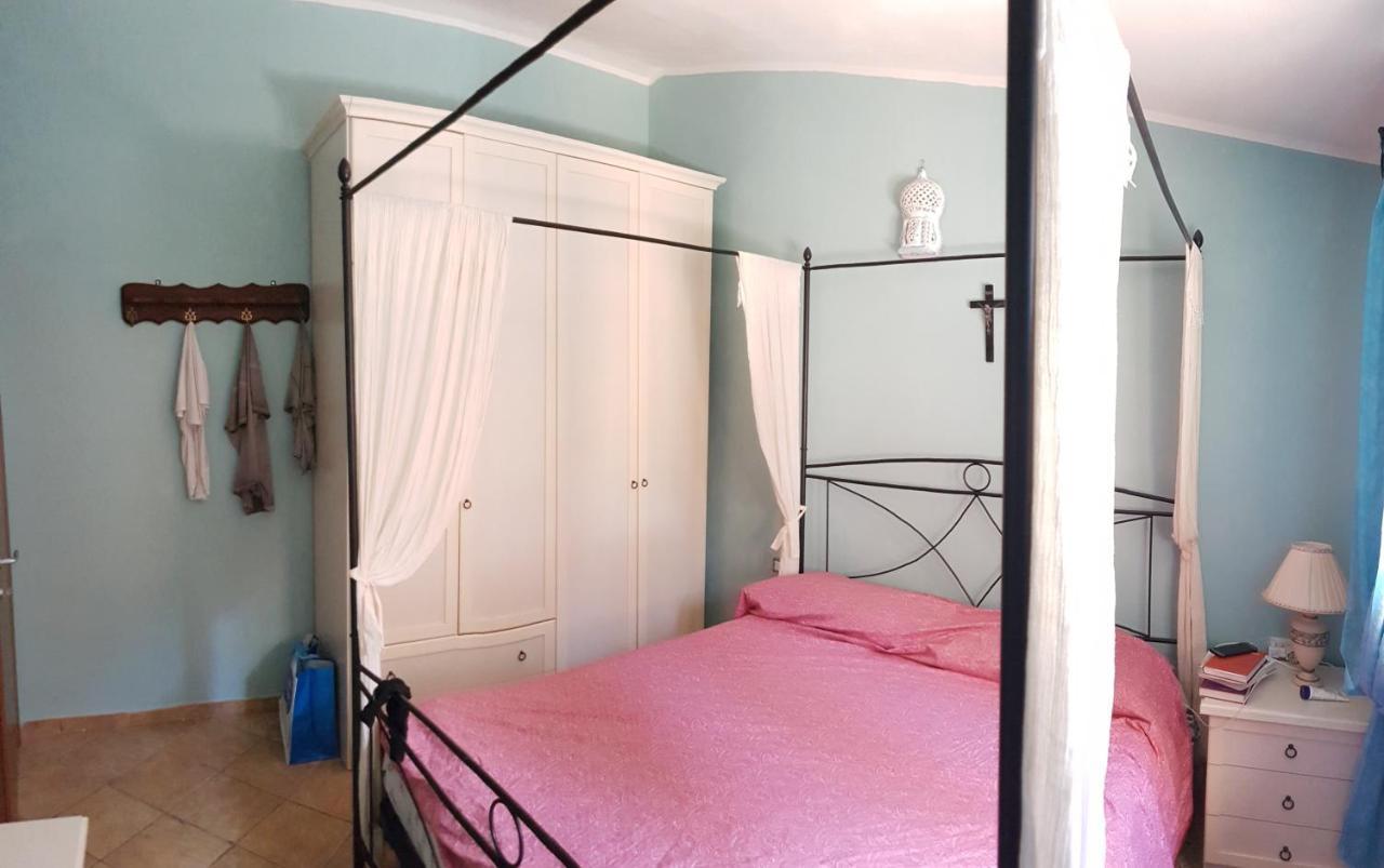 Sardinia Sea Vacation Villa คอสตาพาราดีโซ ภายนอก รูปภาพ