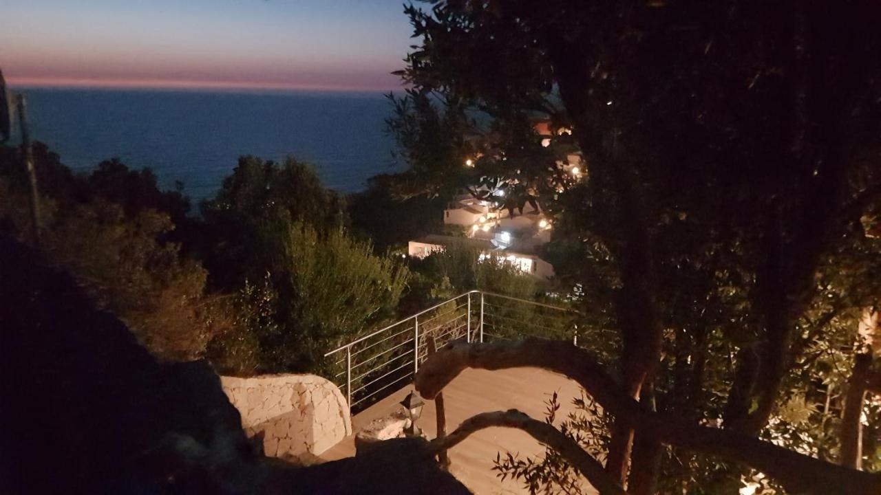 Sardinia Sea Vacation Villa คอสตาพาราดีโซ ภายนอก รูปภาพ